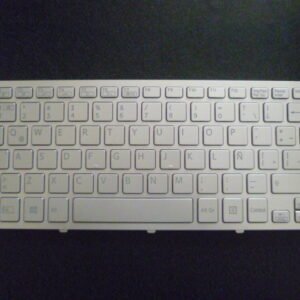 TECLADO SONY VAIO FIT SVF14N PLATEADO RETROILUMINADO ESPAÑOL (C/MARCO)